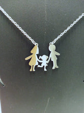 Carica l'immagine nel visualizzatore di Gallery, Collana in acciaio, linea Family